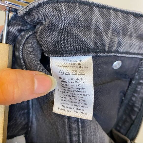 EVERLANE Curvy Hourglass Way-High Straight Leg Jeans Washed Black Gray 26 Long - Picture 13 of 14